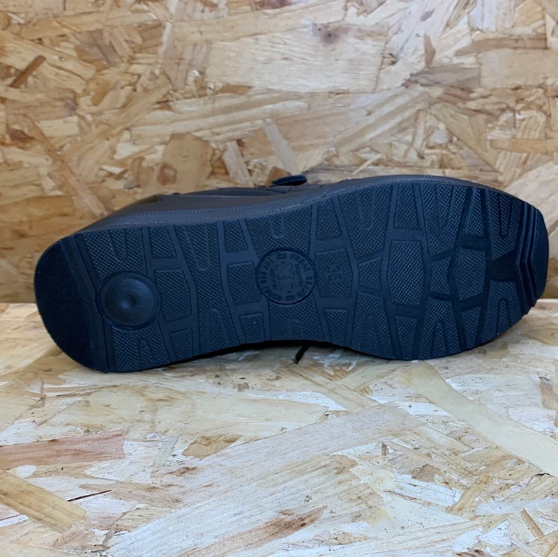Xti Modische Damen-Sneaker mit Keilabsatz – Schwarz