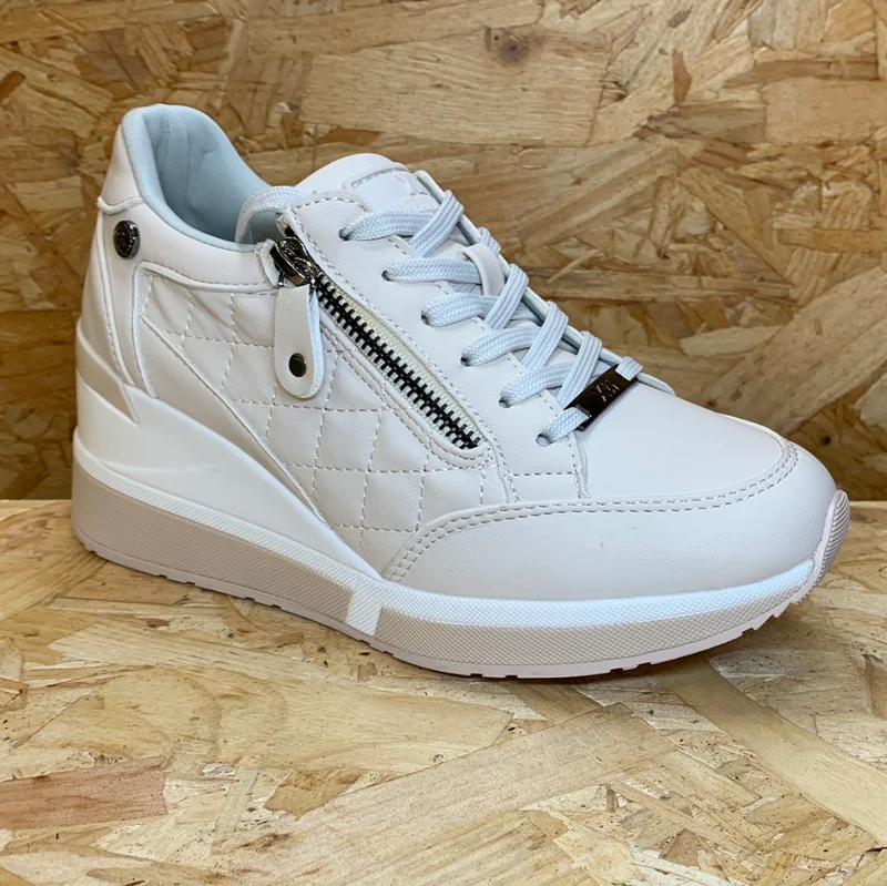 Xti Modische Damen-Sneaker mit Keilabsatz – Beige