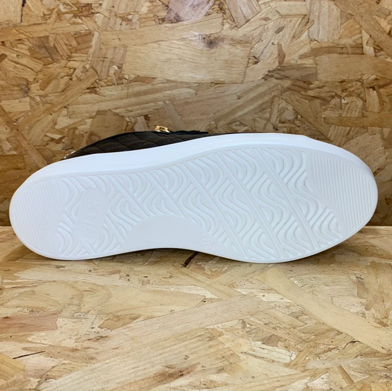 Xti Mode-Sneaker für Damen – Schwarz