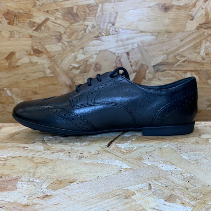 Geox J Plie Schulschuh für Kinder – Schwarz
