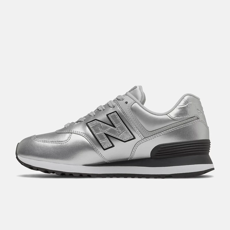 New Balance Damen 574 Fashion Trainer – Silber