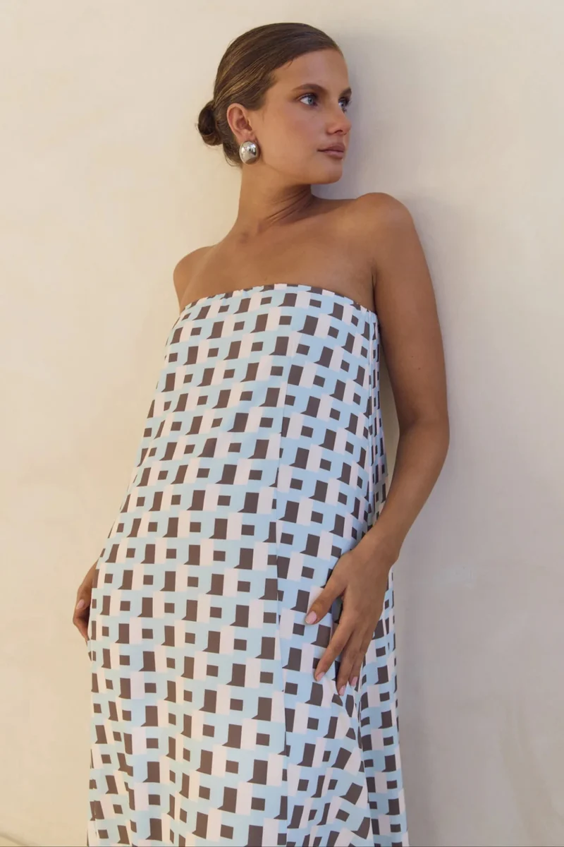 Arya Schulterfreies Maxikleid | Braunes Quadrat