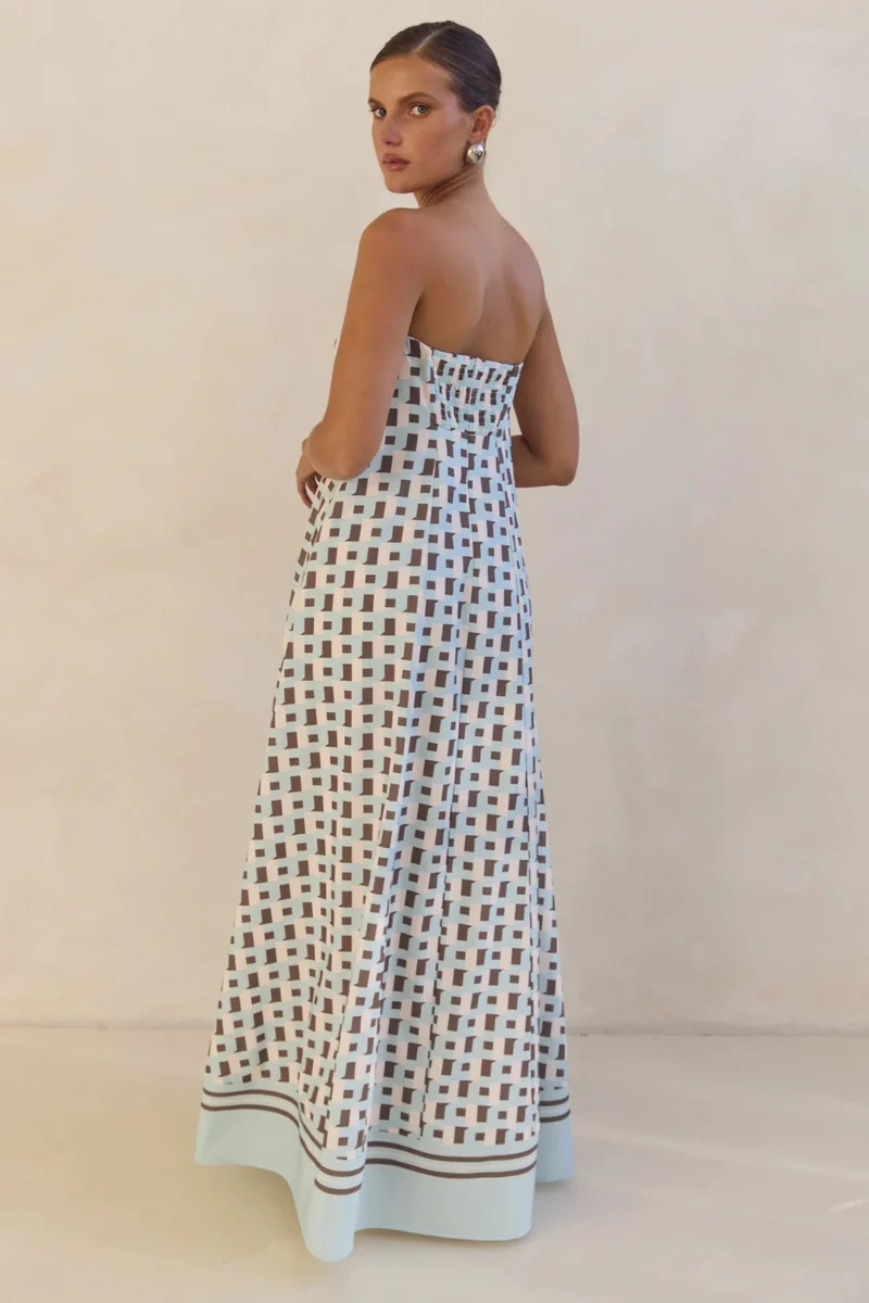 Arya Schulterfreies Maxikleid | Braunes Quadrat