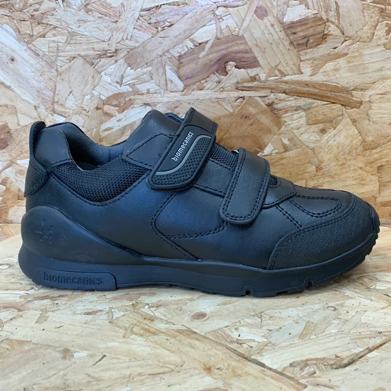 Biomecanics Kinder-Schulschuh aus Leder mit zwei Riemen – Schwarz