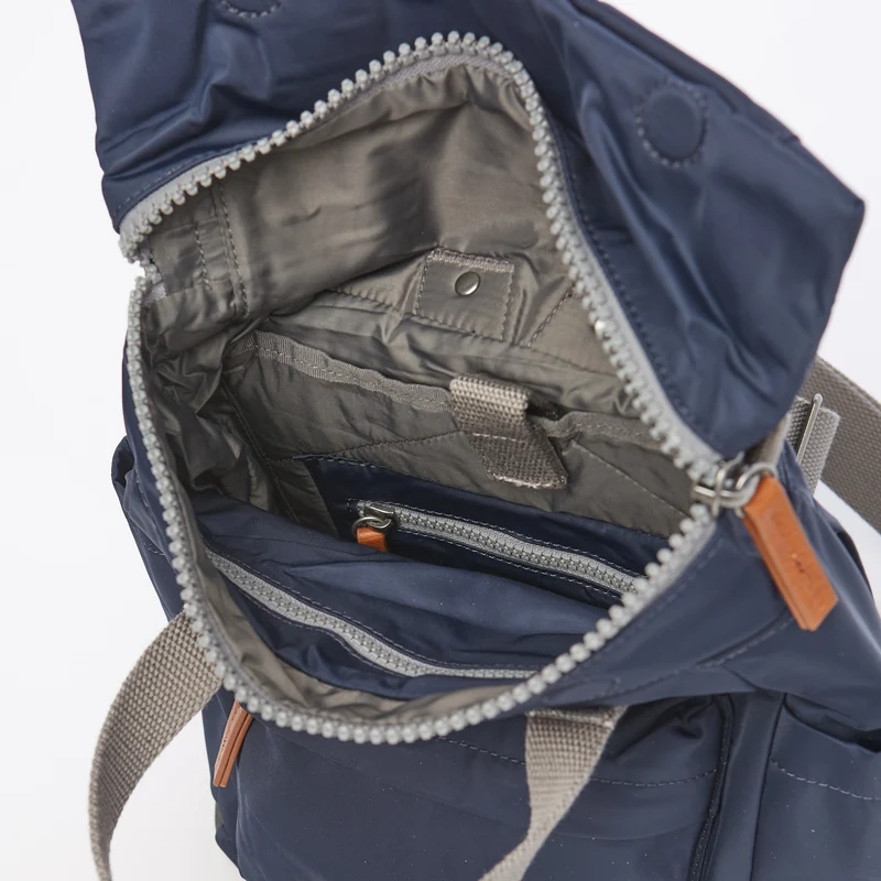 Roka Unisex Canfield B Bag - Mitternacht