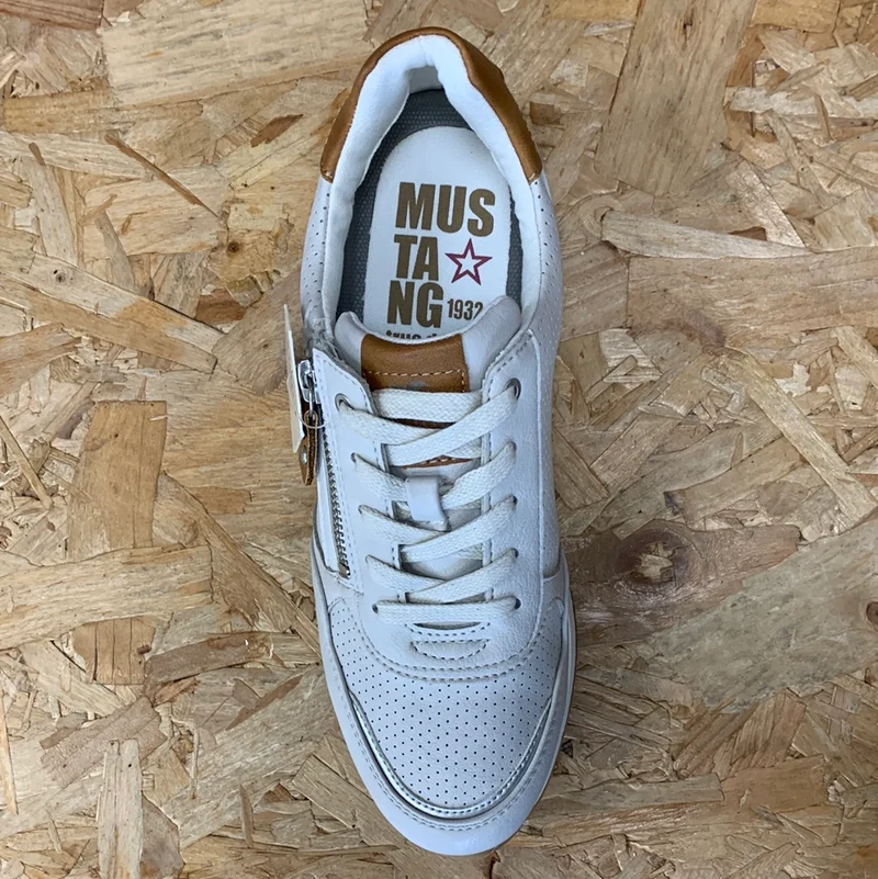 Mustang Modische Damen-Sneaker – Eis