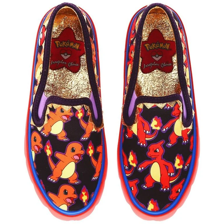 Irregular Choice Frauen Pokemon Every Day is An Adventure Slip-On-Trainer – Orange/Rot