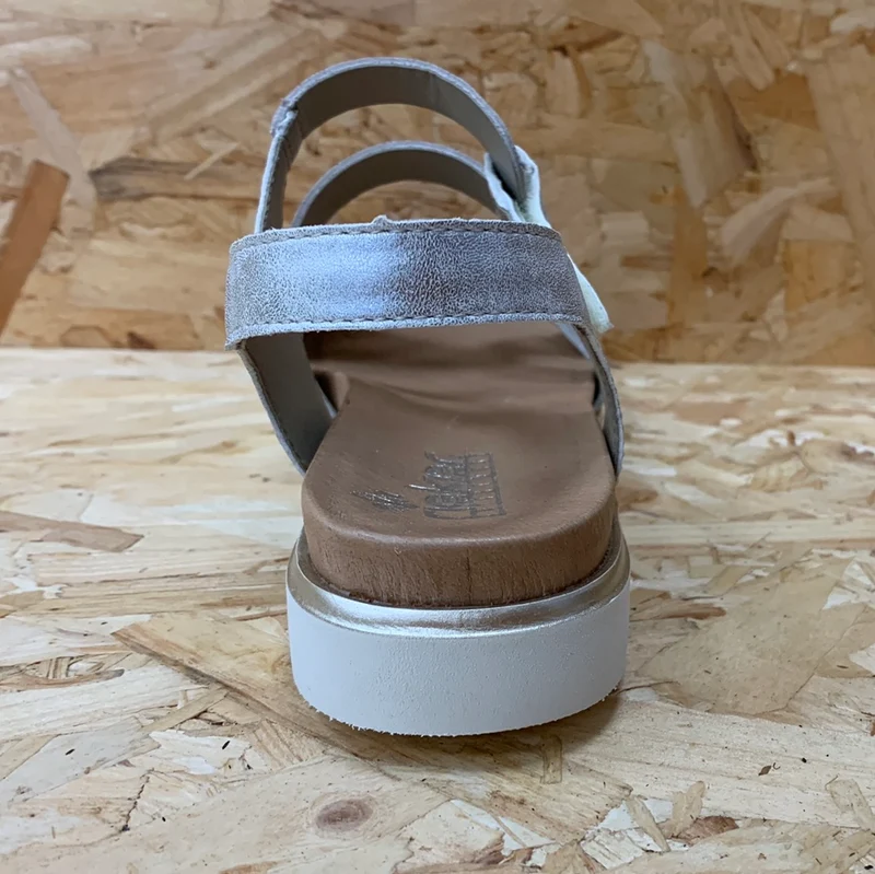 Rieker Modische Damensandale – Metallic