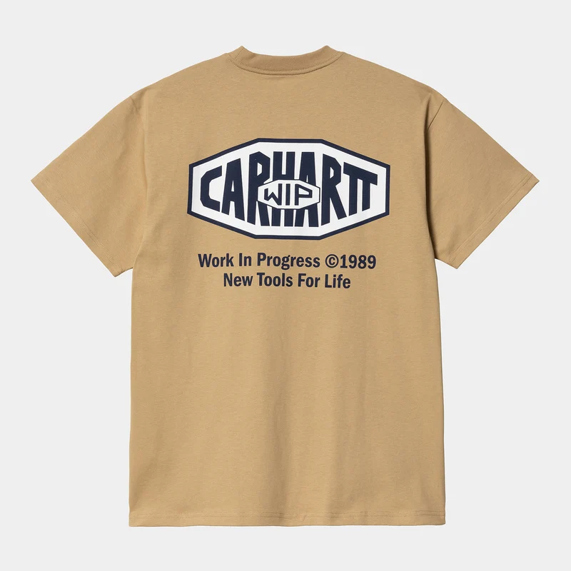 Carhartt WIP Kurzärmliges Herren-T-Shirt aus Bio-Baumwolle von New Tools – Dusty Hamilton Brown