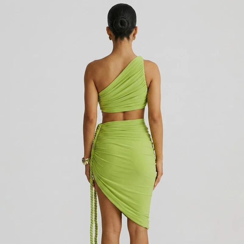 Damen-Maxikleid mit asymmetrischer Ein-Schulter-Form und Raffungen