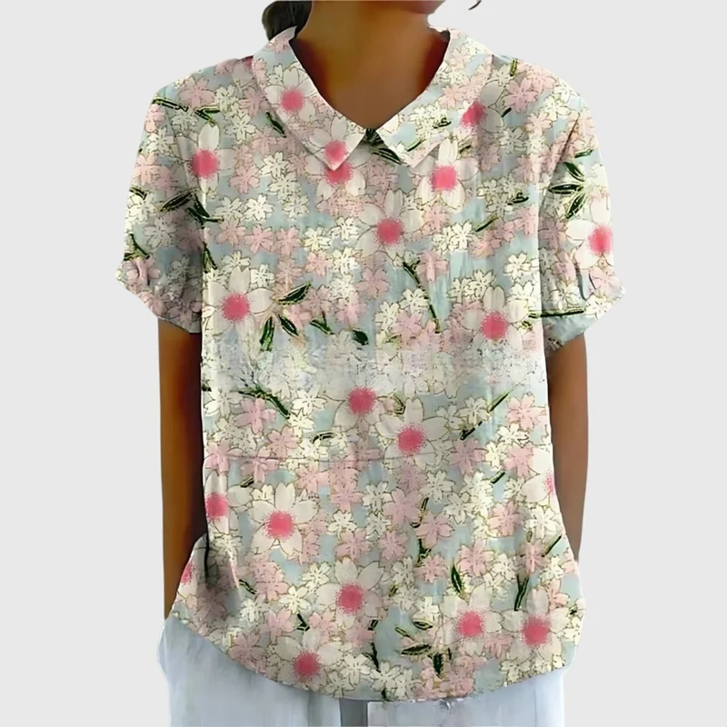 Kurzärmelige Damenbluse mit Blumenmuster und Bubikragen