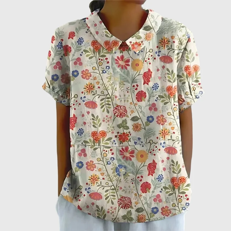 Kurzärmelige Damenbluse mit Blumenmuster und Bubikragen