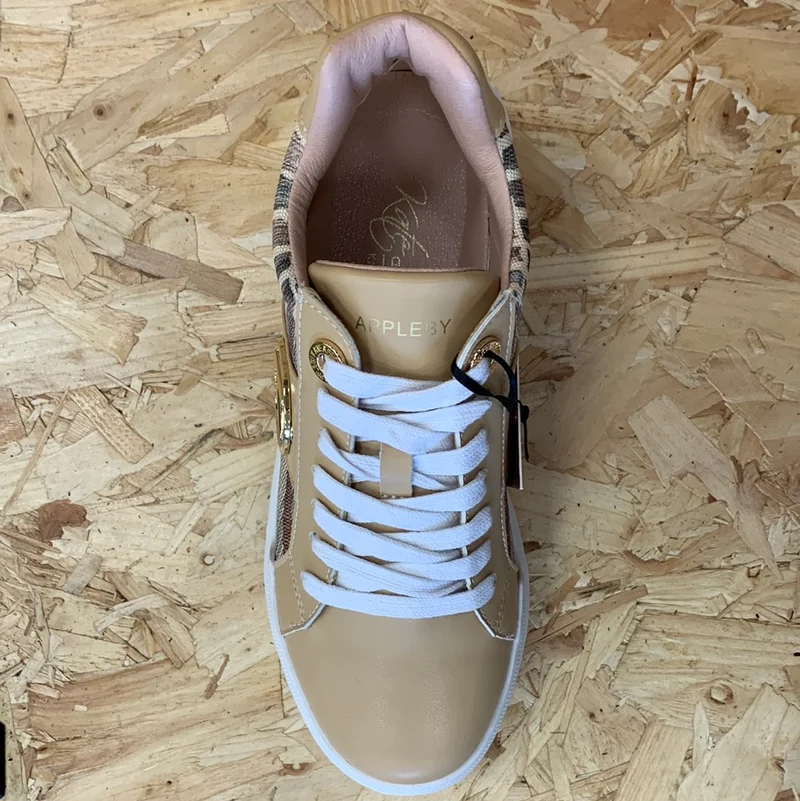 Kate Appleby Greenock-Trainer für Damen – Oasis