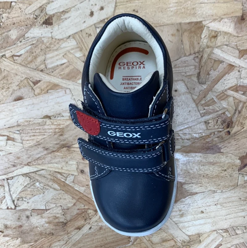 Geox B Macchia BB-Trainer für Kleinkinder – Marineblau