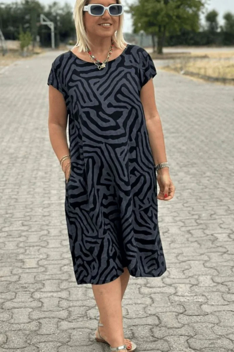 Nelia | Sommerkleid mit Rundhalsausschnitt und Vintage-Print