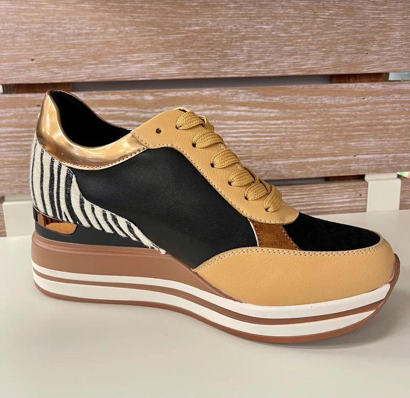 Una Healy Damen Amie Fashion Trainer – Sahara