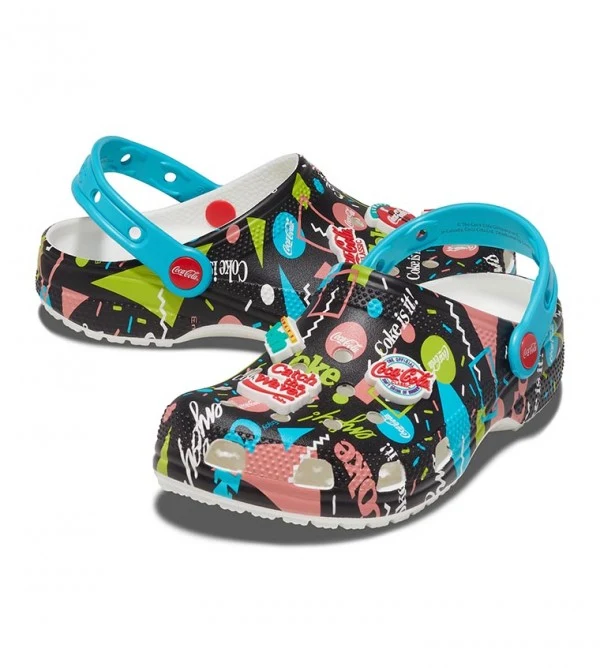 Crocs Unisex Coca Cola 90er Jahre Classic Clog - Schwarz / Mehrfarbig