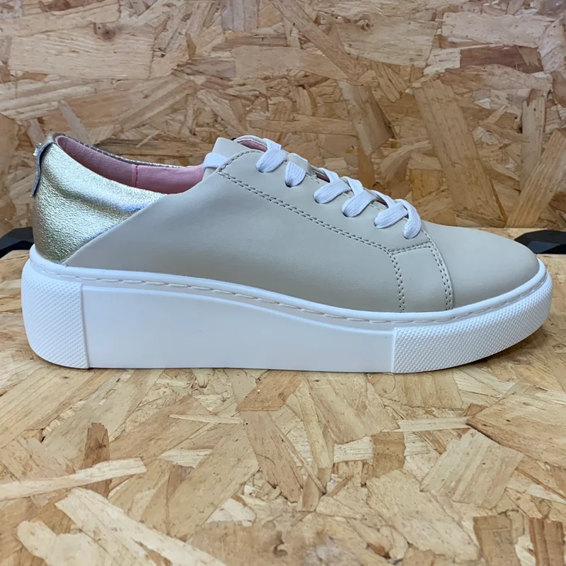 Kate Appleby Damen Badmington Trainer – Baileys