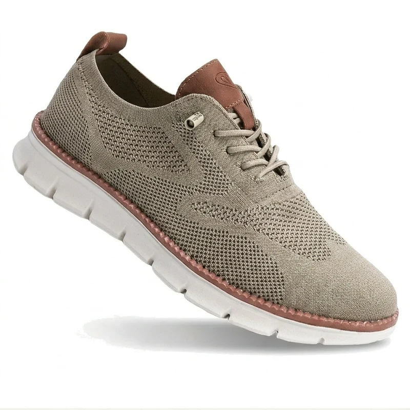 Herren-Freizeitschuhe aus Strick mit profilierter Sohle und Schnürung