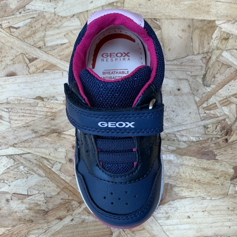 Geox Kleinkinder B Rishon GA Trainer – Marineblau/Fuchsia