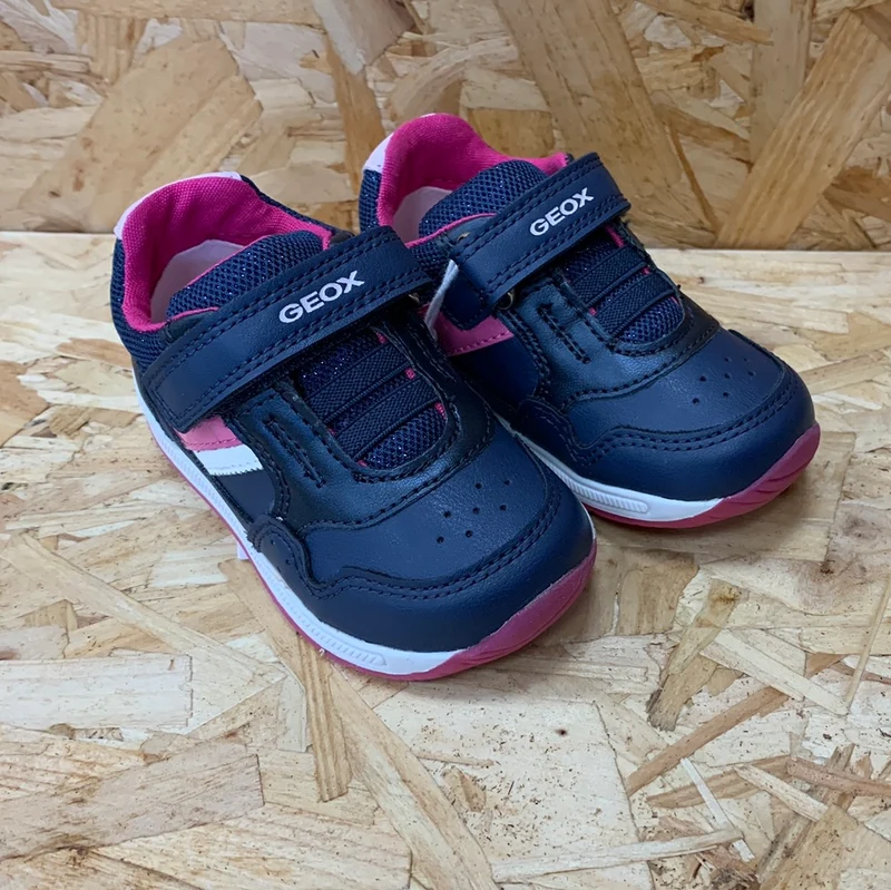 Geox Kleinkinder B Rishon GA Trainer – Marineblau/Fuchsia