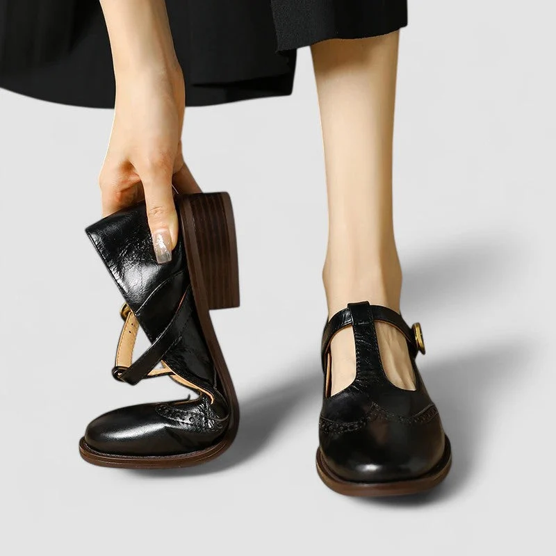 Damen Mary Jane Halbschuhe mit T-Riemen und Lochmuster