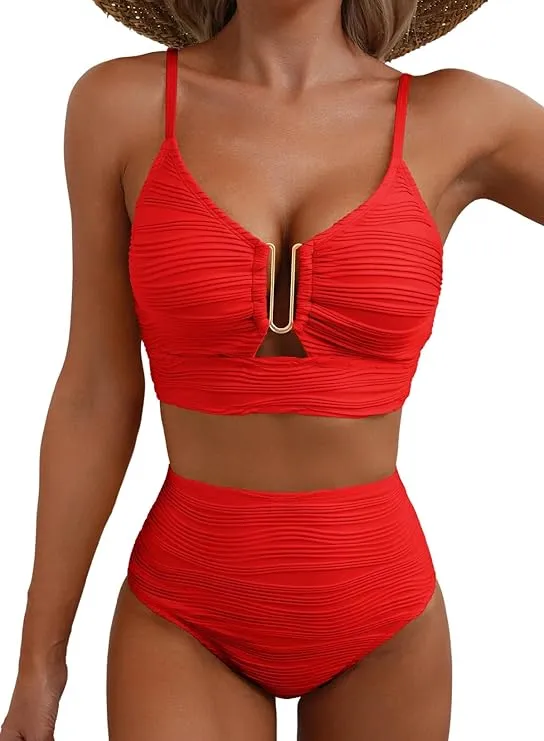 Damen-Bikini mit strukturierter Oberfläche und U-förmigem Metallelement
