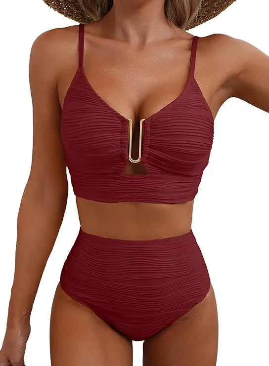 Damen-Bikini mit strukturierter Oberfläche und U-förmigem Metallelement