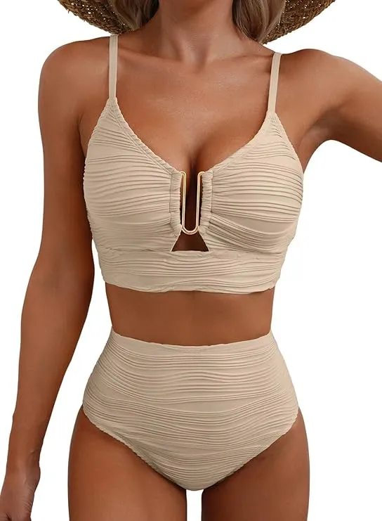 Damen-Bikini mit strukturierter Oberfläche und U-förmigem Metallelement