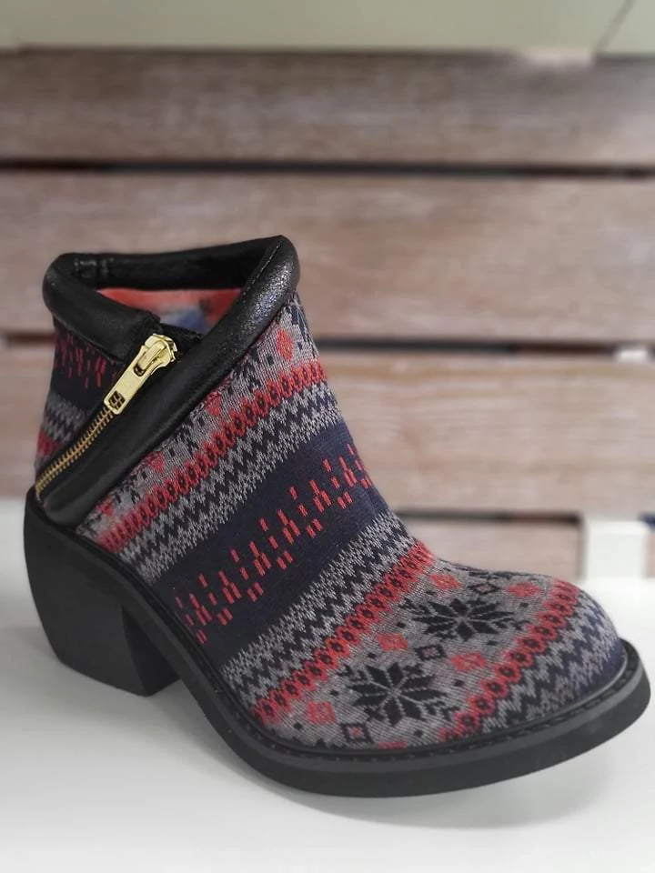 Irregular Choice Eggie Soldiers-Stiefel für Damen – Schwarz