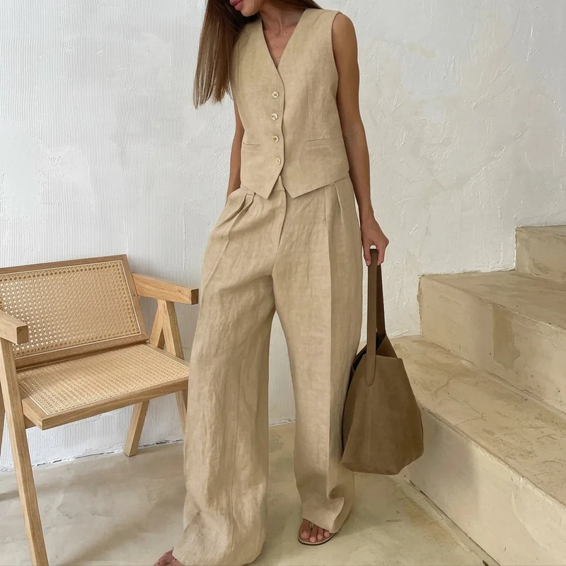 Damen-Set aus Weste mit Knopfleiste und Hose mit weitem Bein
