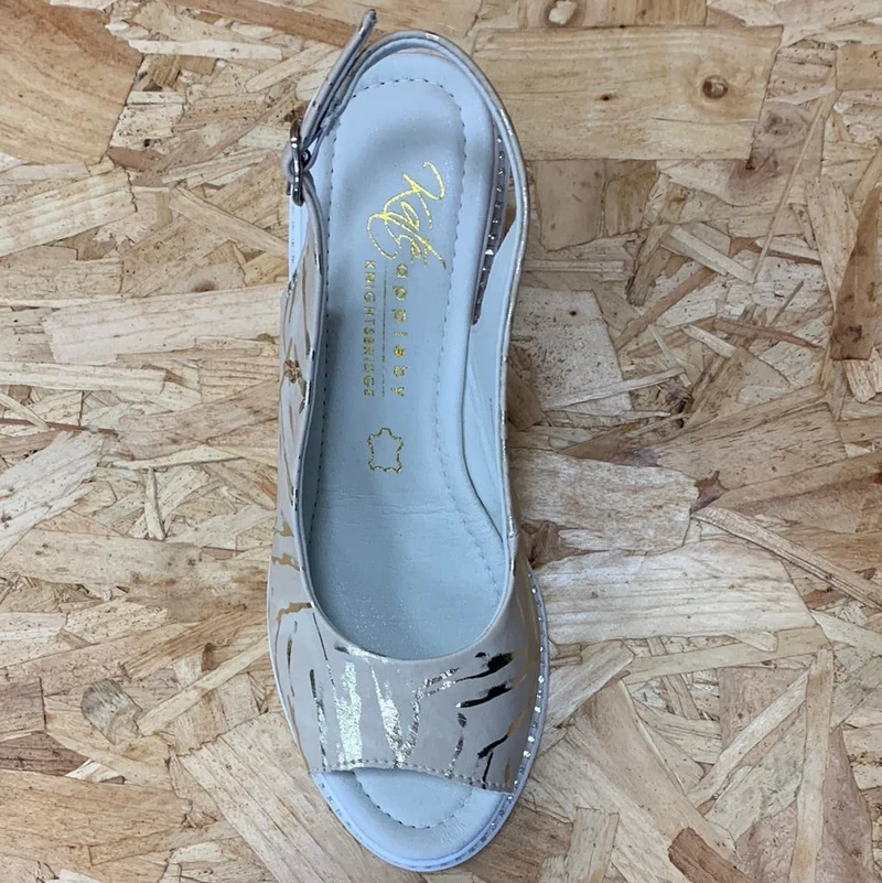 Kate Appleby Pembroke-Sandale für Damen – Sandmarmor