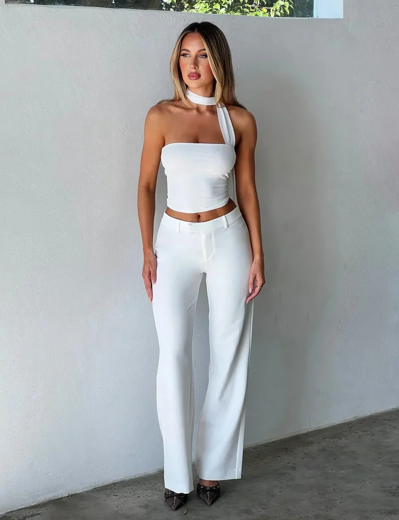 Damen-Oberteil mit asymmetrischem Halsband und One-Shoulder-Design