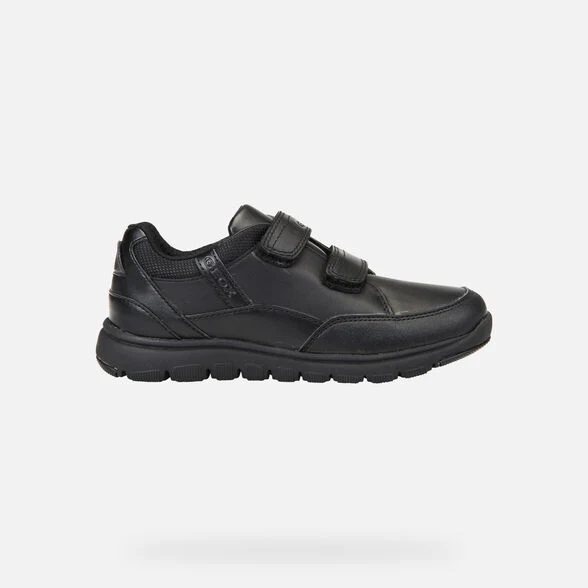 Geox Kinder Xunday Schulschuhe aus Glattleder – Schwarz