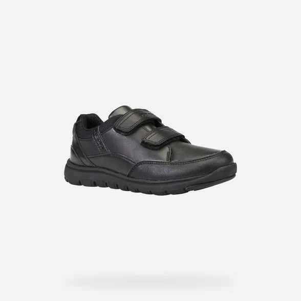 Geox Kinder Xunday Schulschuhe aus Glattleder – Schwarz
