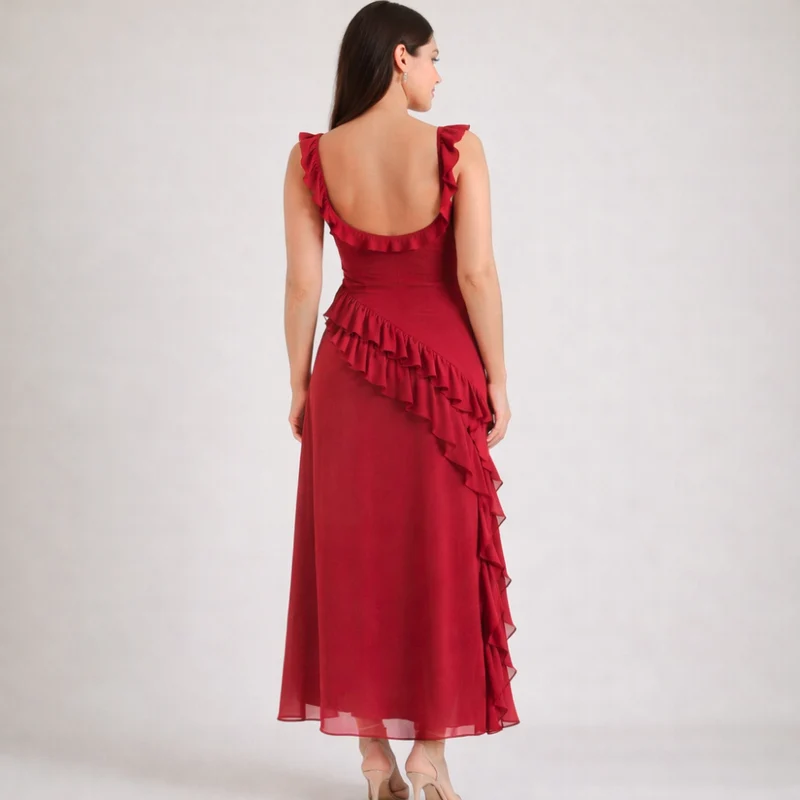 Damen Maxikleid mit Riemen und Rüschenbesatz