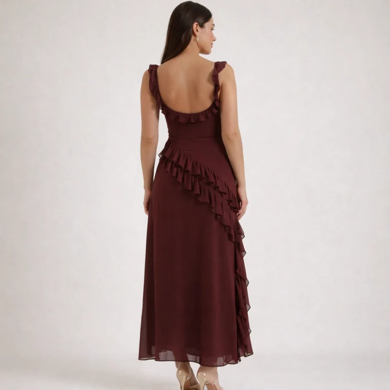Damen Maxikleid mit Riemen und Rüschenbesatz