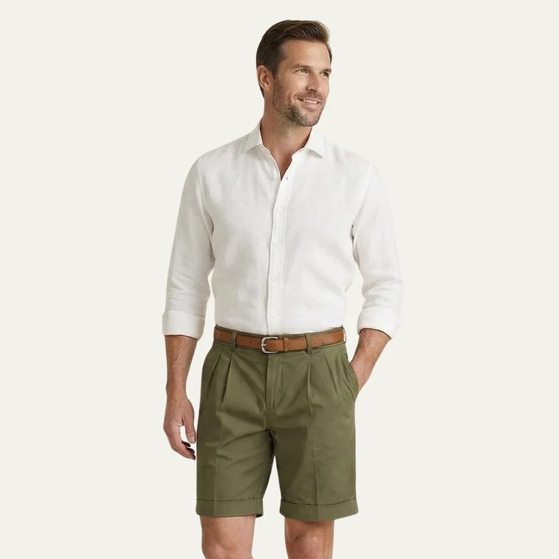 Herren Shorts mit Falten und Gürtel