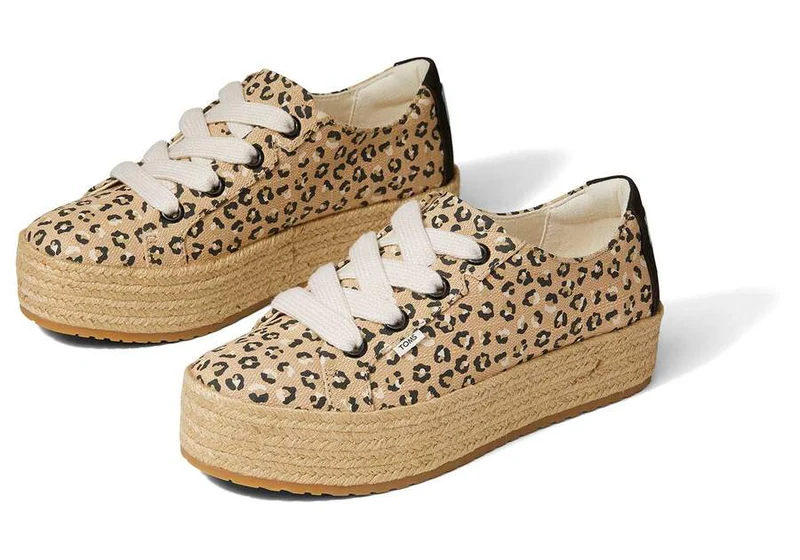 TOMS Cassiah Cheetah Plateau-Espadrille für Damen – Natur