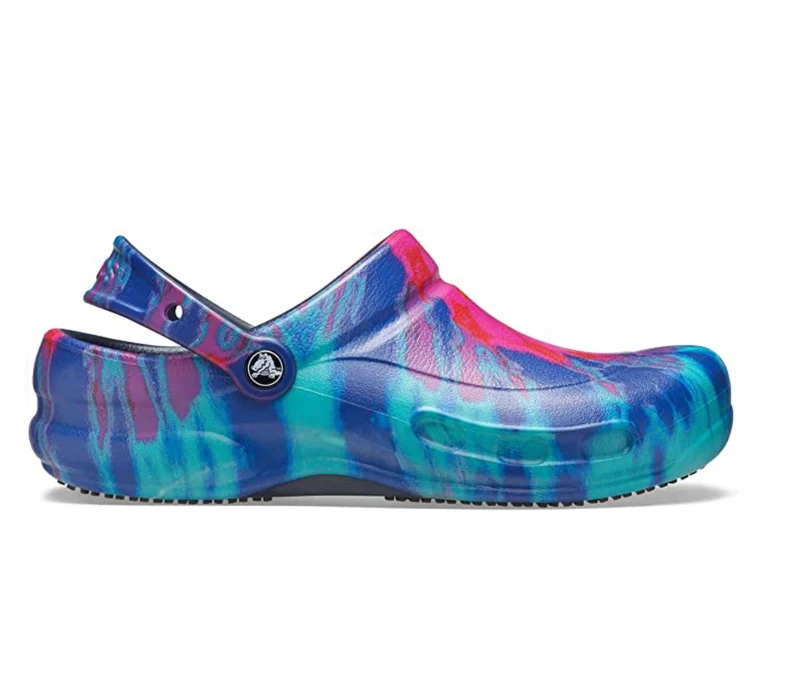 Crocs Unisex Bistro Graphic Clog – Mehrfarbig