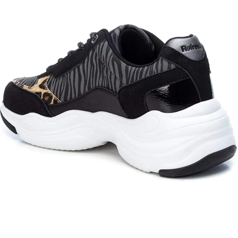Refresh Plateau-Sneaker mit Zebramuster für Damen – Schwarz