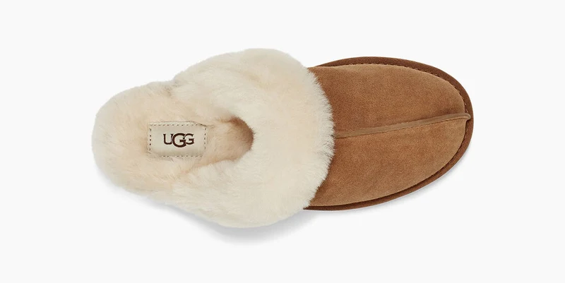 UGG Damen Scuffette II Hausschuhe Kastanie