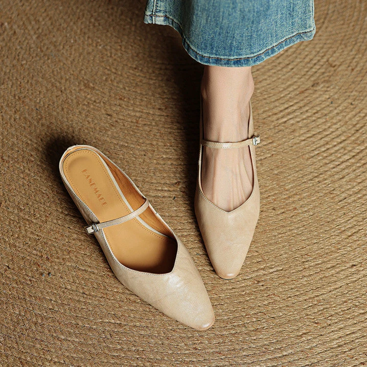 Damen Flache Schuhe mit Spitze, Riemen und Schnallenverschluss
