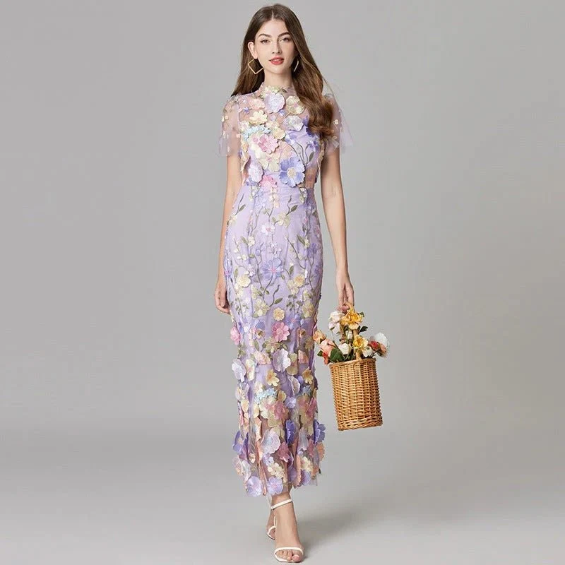 Elfriede | Maxi-Kleid ärmellos mit 3D-Blumen-Applikationen