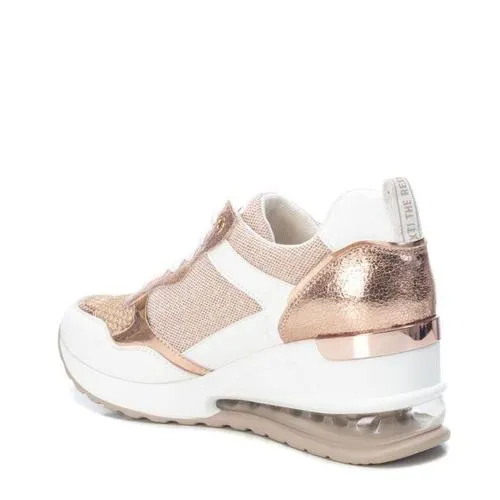 XTI - 42631 – Damen-Sneaker mit Keilabsatz – Weiß / Nude