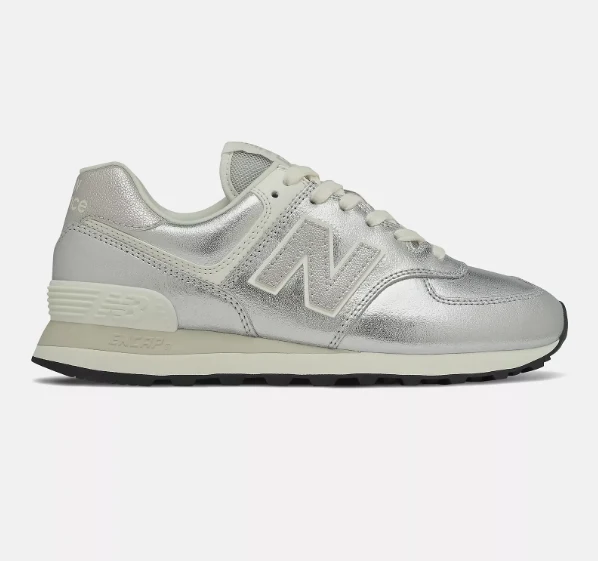 New Balance Damen 574 Fashion Trainer – Silber