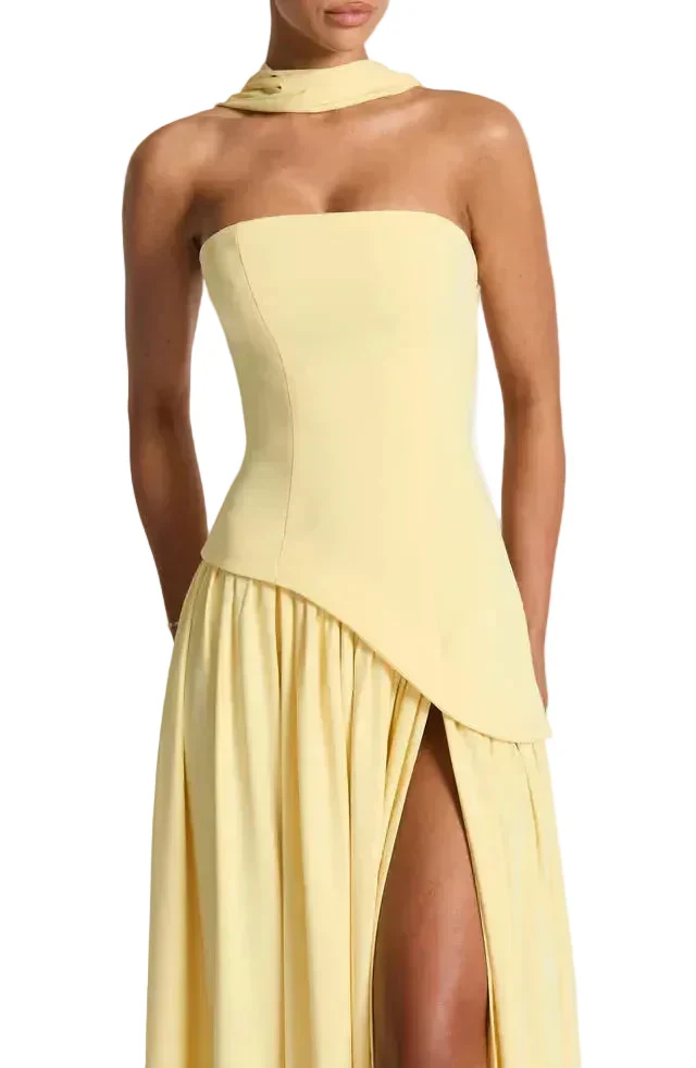 Damen trägerloses Maxikleid mit asymmetrischer Taille und Schlitz