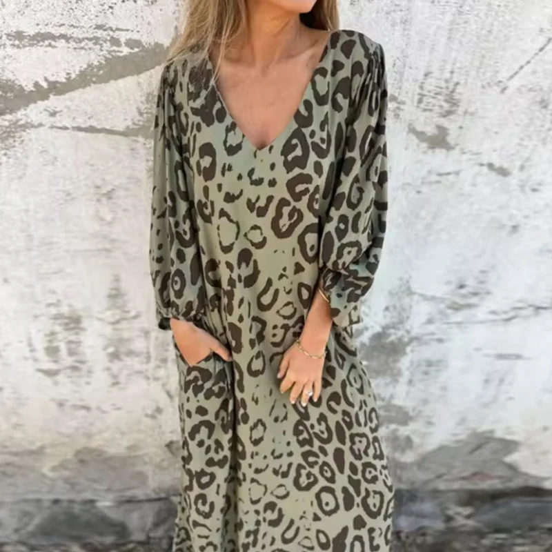 Luisa | Plus Size Kleid Leopard Print V-Ausschnitt Langarm