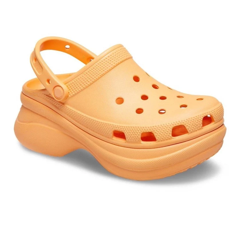 Crocs - Klassischer Plateau-Bae-Clog – Cantaloupe