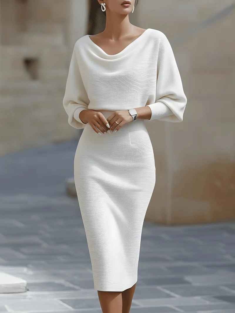Marlene | Midi Kleid Satin Wasserfallausschnitt Fledermausärmel
